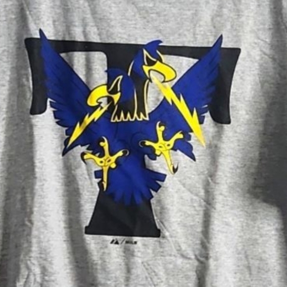 Graphic T-Shirt - Size L - Picture 2 of 4